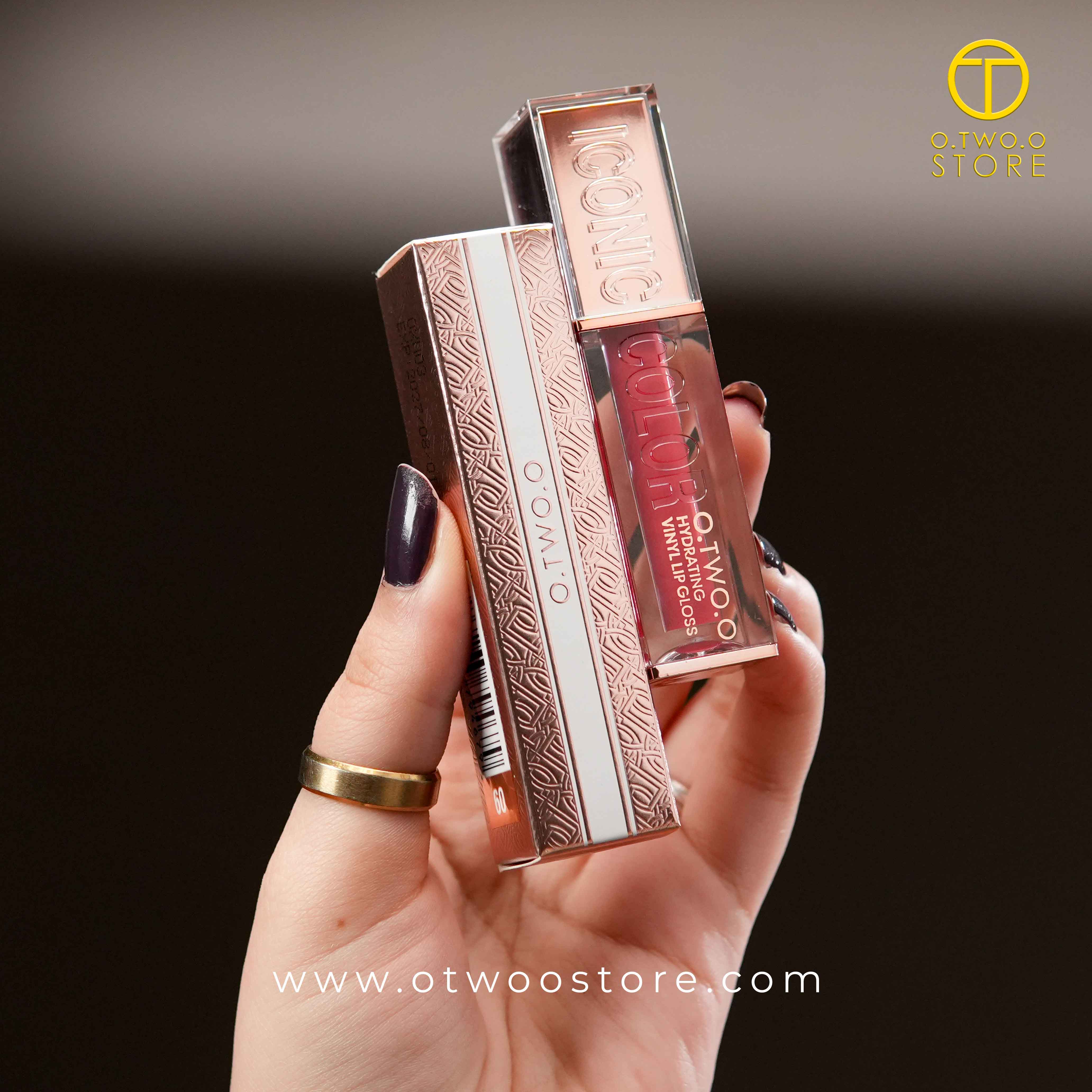 O.TWO.O Hydrating Vinyl Lip Gloss