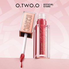 O.TWO.O Hydrating Vinyl Lip Gloss