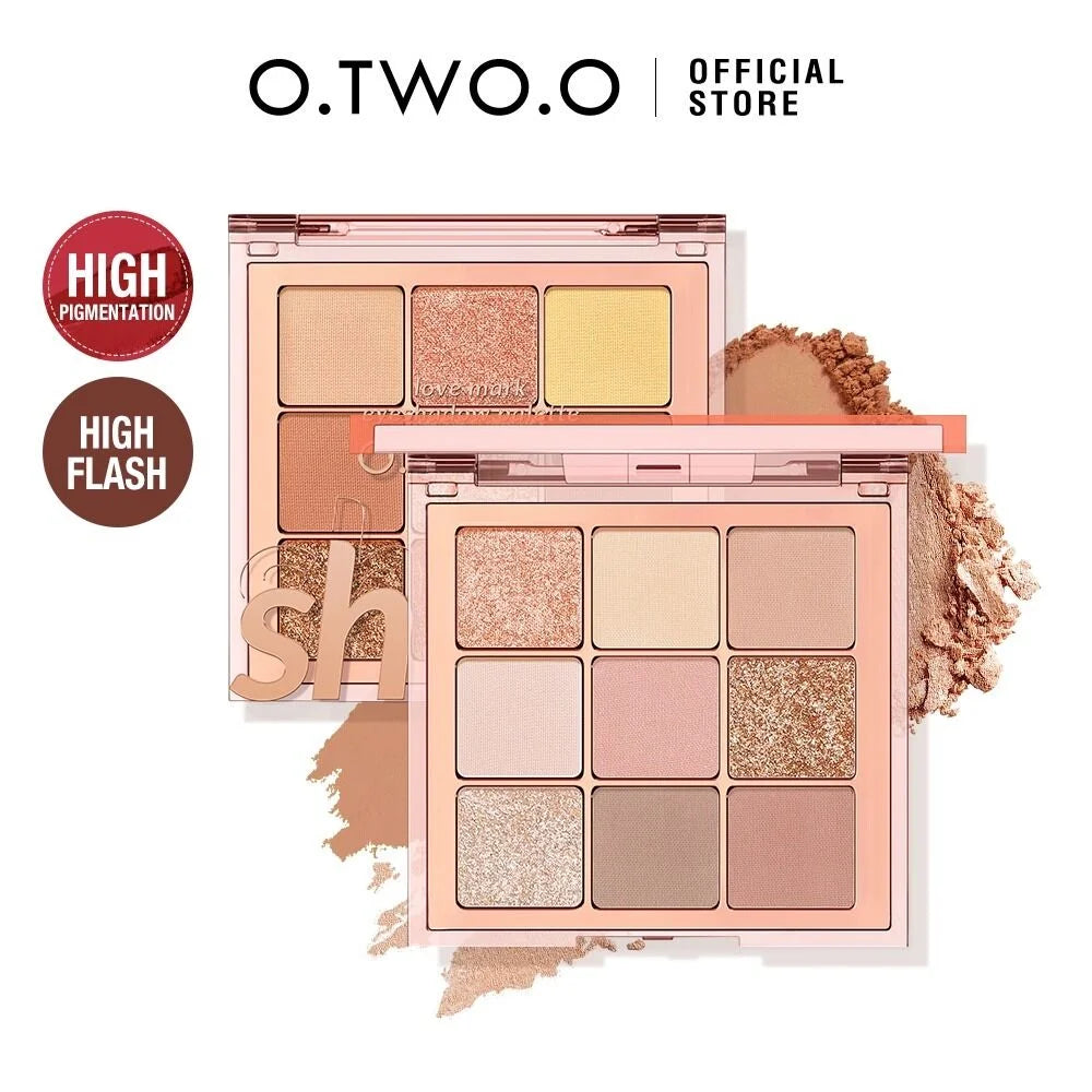 O.TWO.O Sheen Eyeshadow Palette