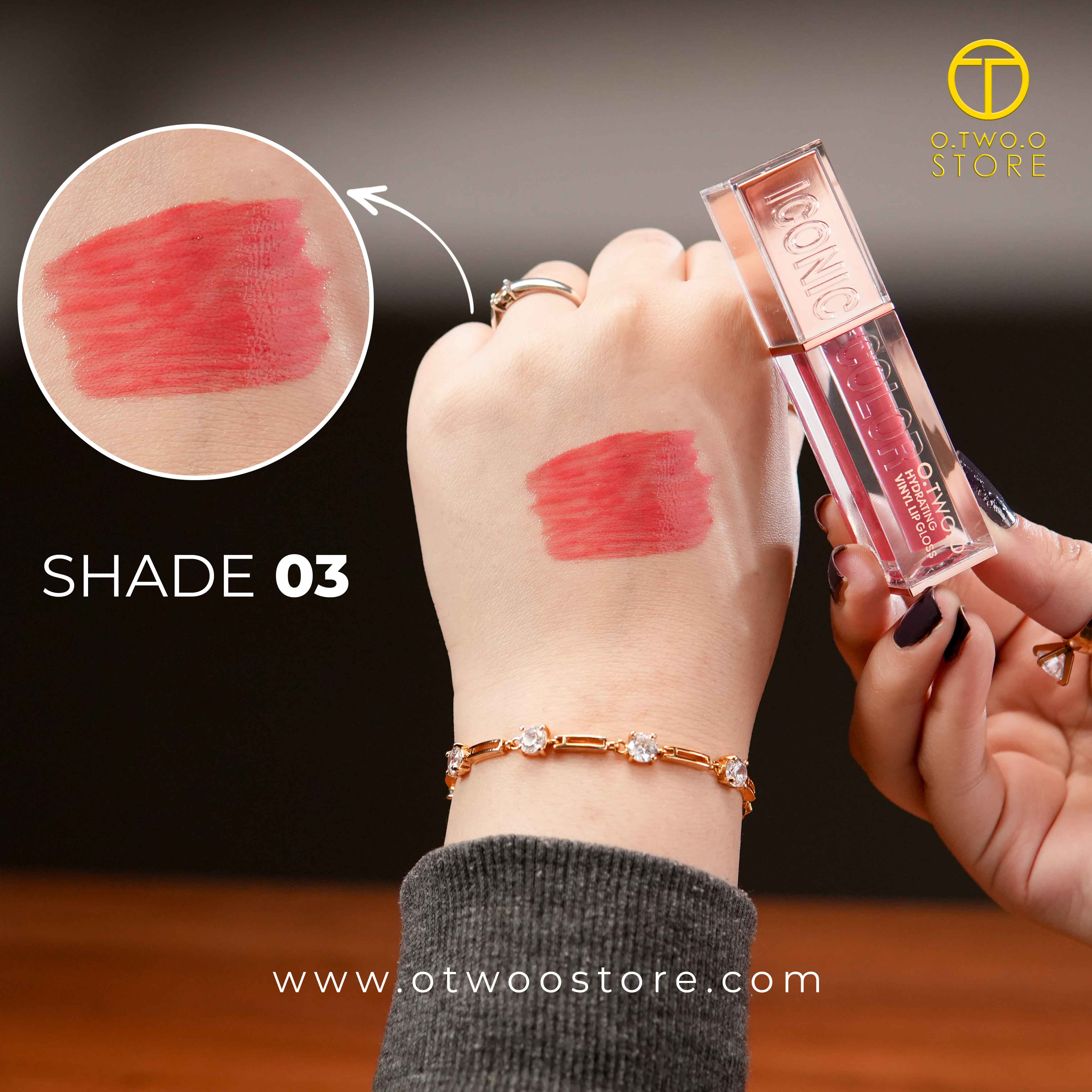 O.TWO.O Hydrating Vinyl Lip Gloss