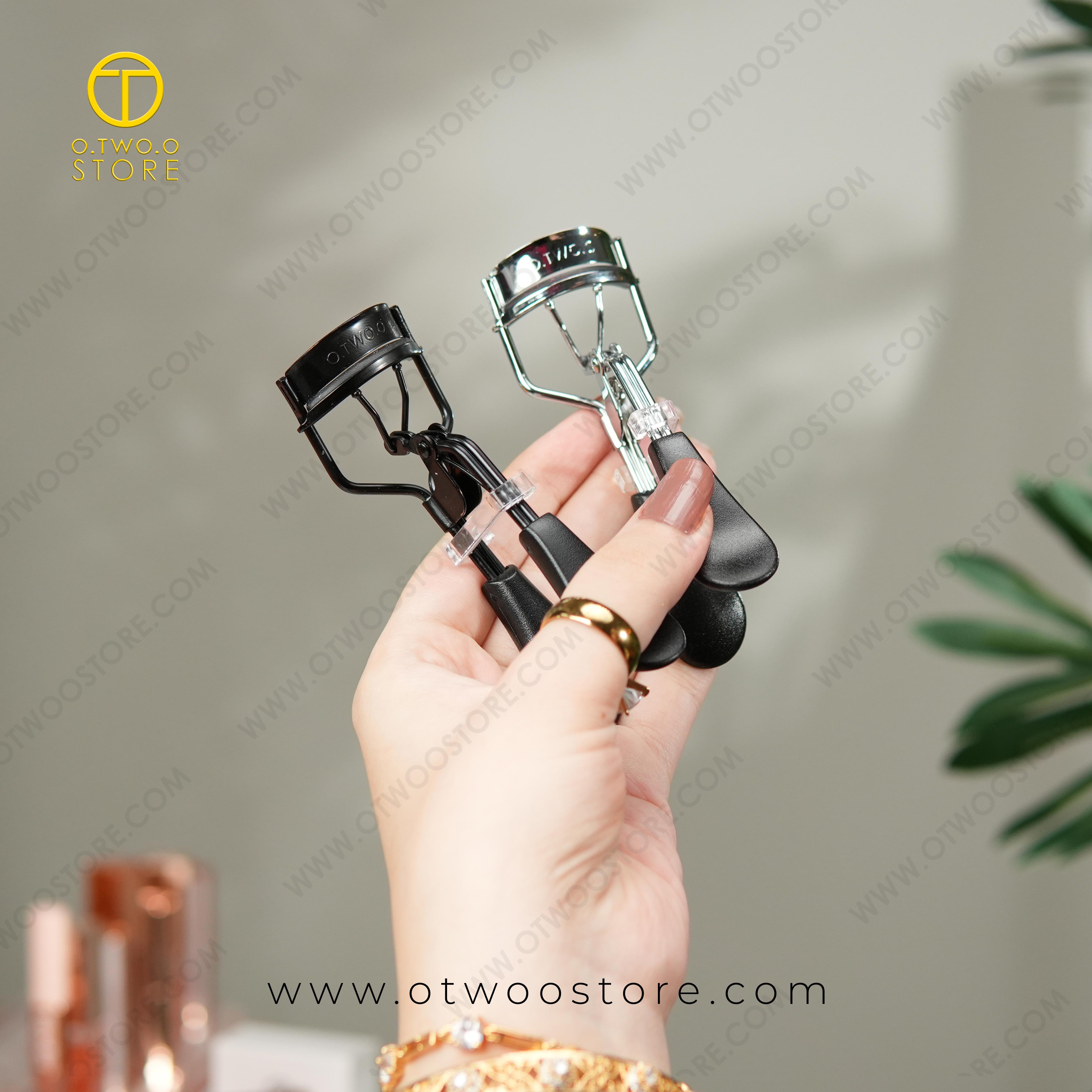 O.TWO.O Lashes Curler