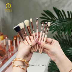 O.TWO.O 8pcs Gold Pink Makeup Brush Set