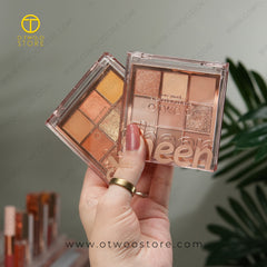 O.TWO.O Sheen Eyeshadow Palette